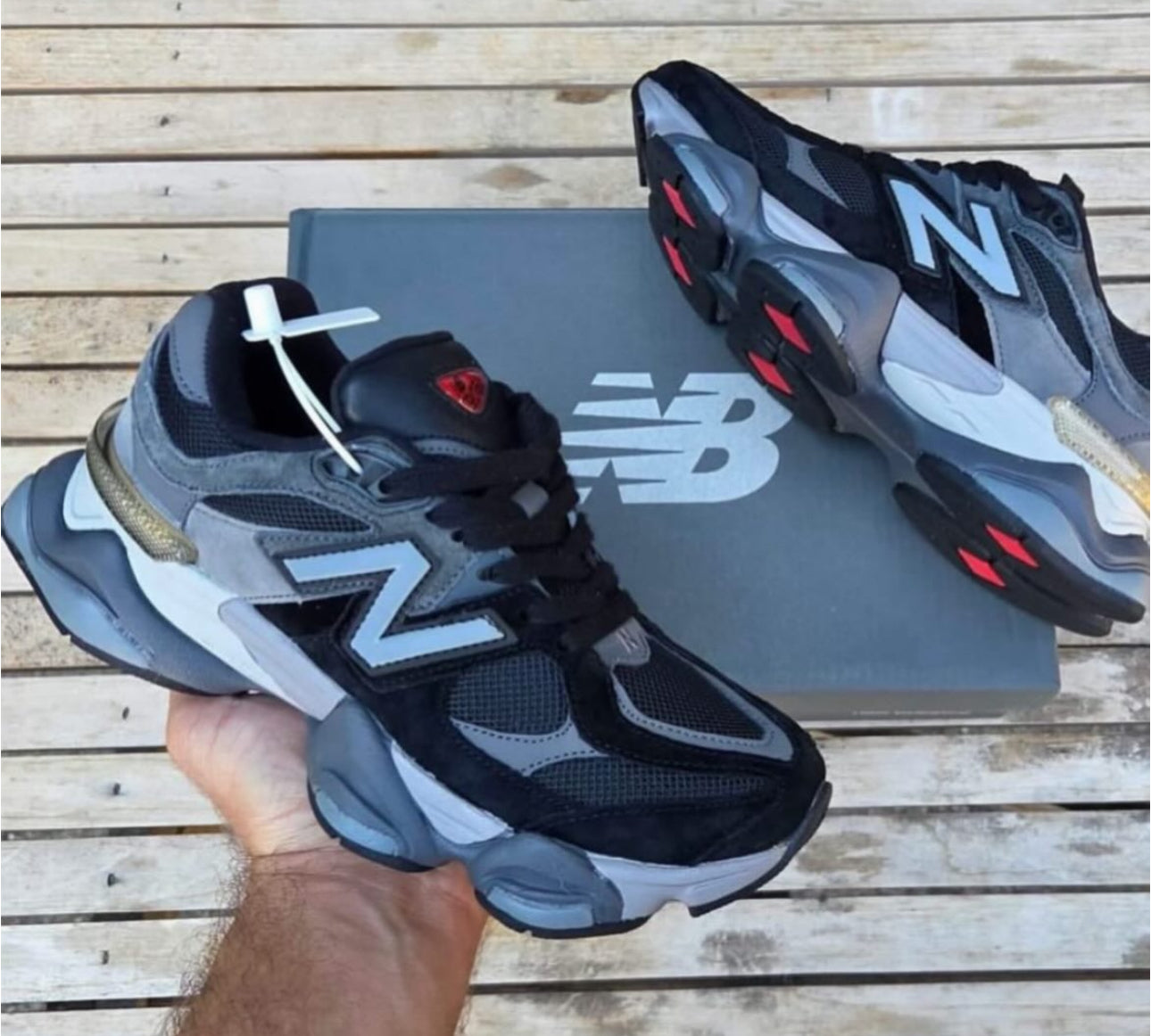 New Balance 9060